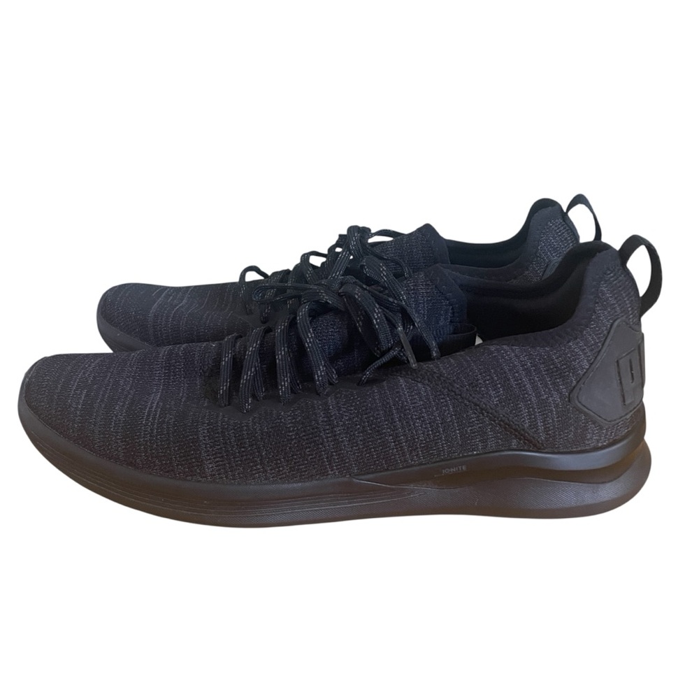 PUMA Ignite Flash Evoknit Sneakers in Black 
Women’s 11M
